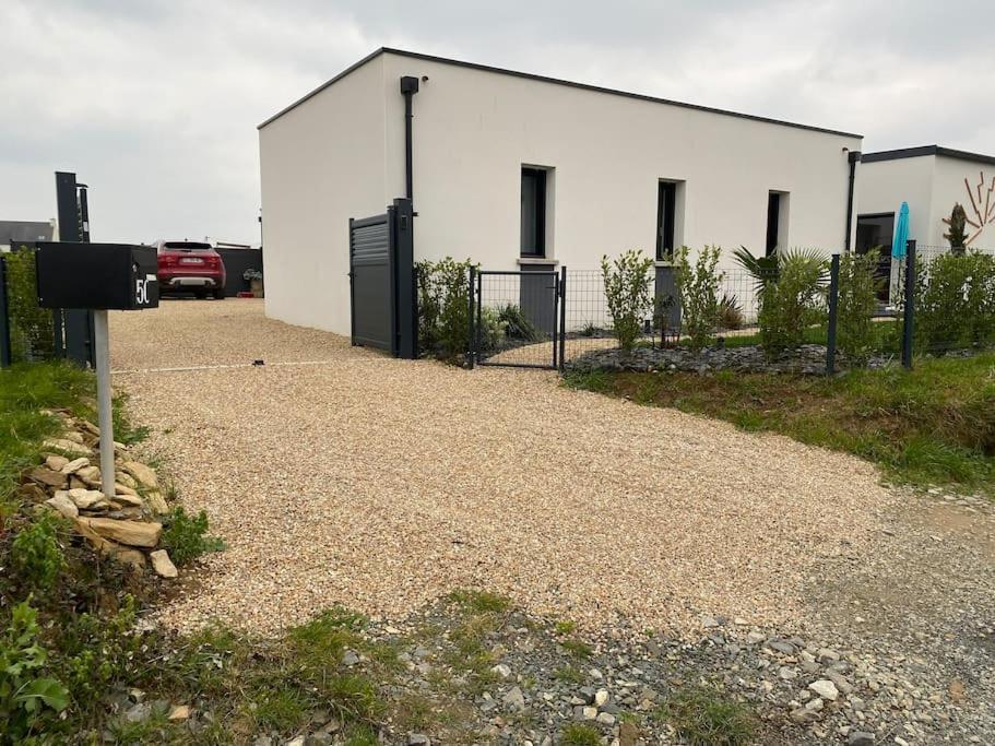 Logement Entier Tout Confort Dans Maison Neuve Locquirec Exterior foto