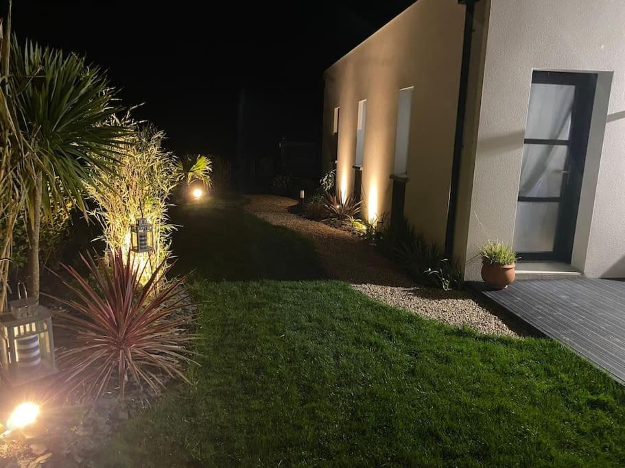 Logement Entier Tout Confort Dans Maison Neuve Locquirec Exterior foto